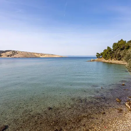 2 Bedroom In Apartment *