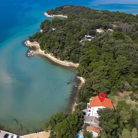 Appartamento In With House Sea View